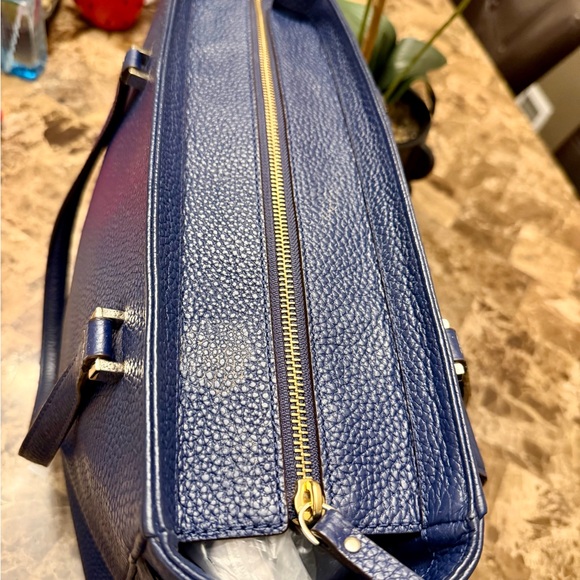 Kate Spade Grant Park Shelby Satchel - Picture 5 of 16